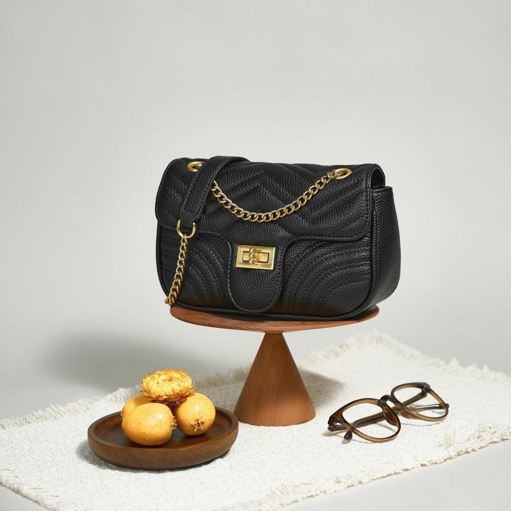 Women's Quilted Square Lock Chain Shoulder Bag for Women | SeaGloca - view 3