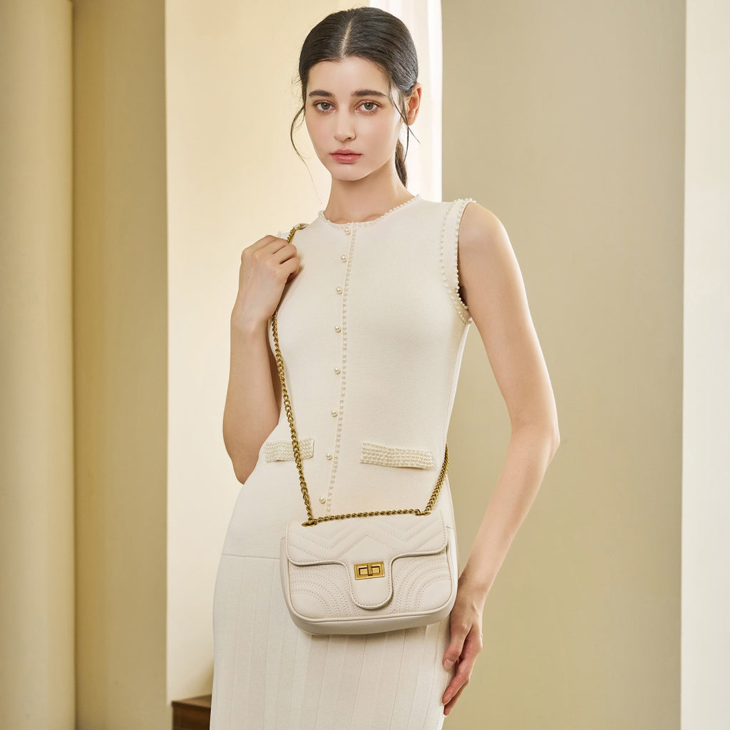 Women's Quilted Square Lock Chain Shoulder Bag for Women | SeaGloca - view 7