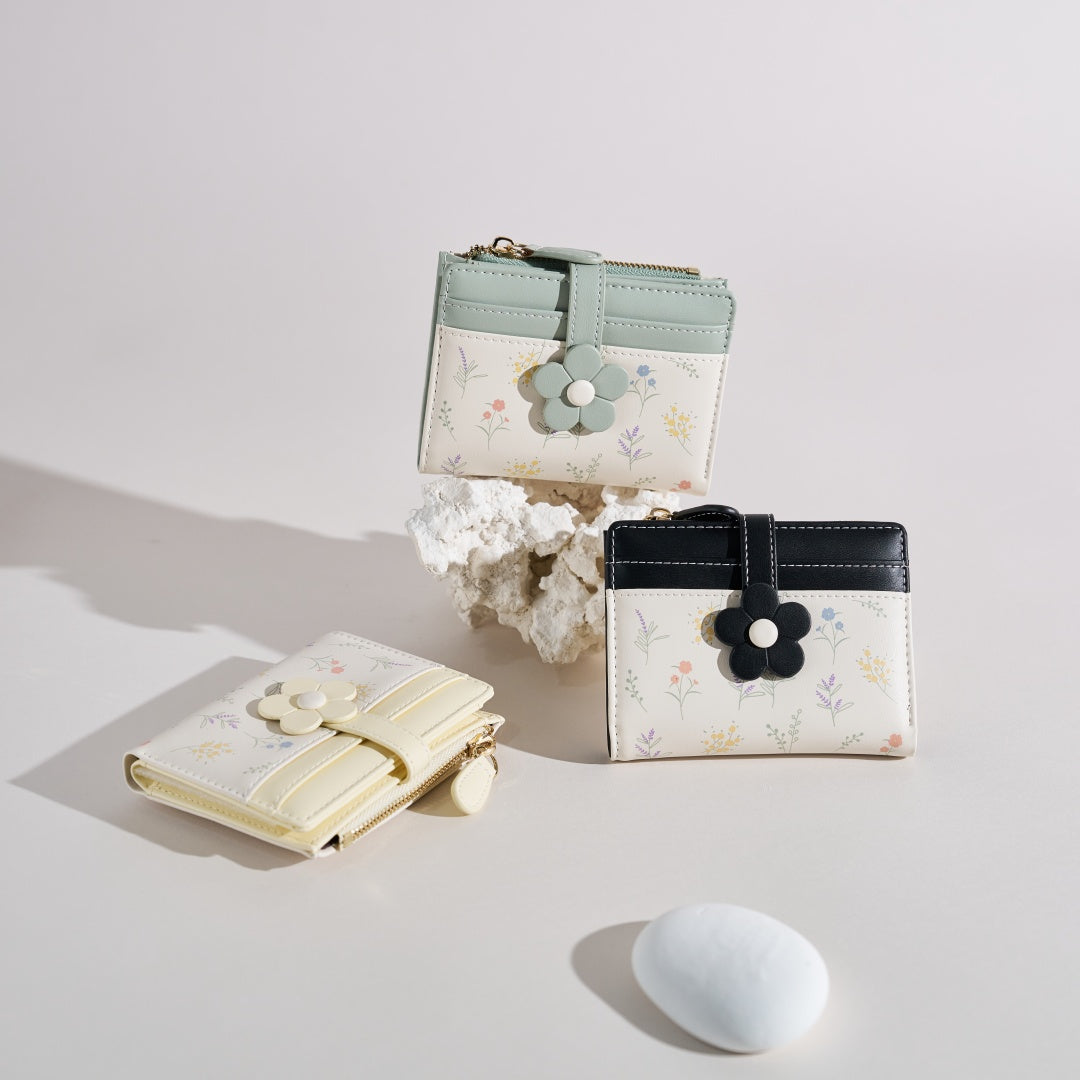New Flower Macaron Fresh Short Wallet Card for Women | SeaGloca - view 3