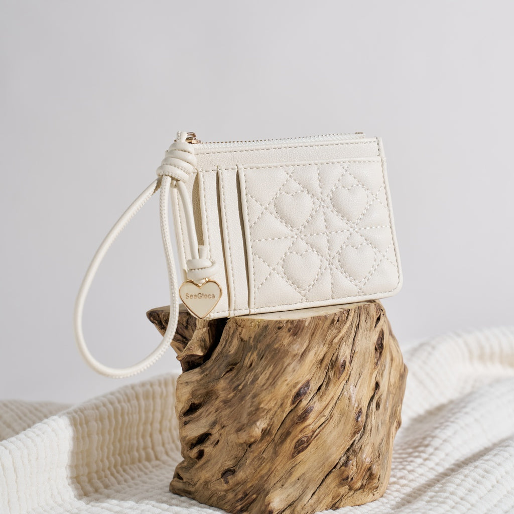 Heart Quilted Zipper Coin Purse with Wrist for Women | SeaGloca - view 4