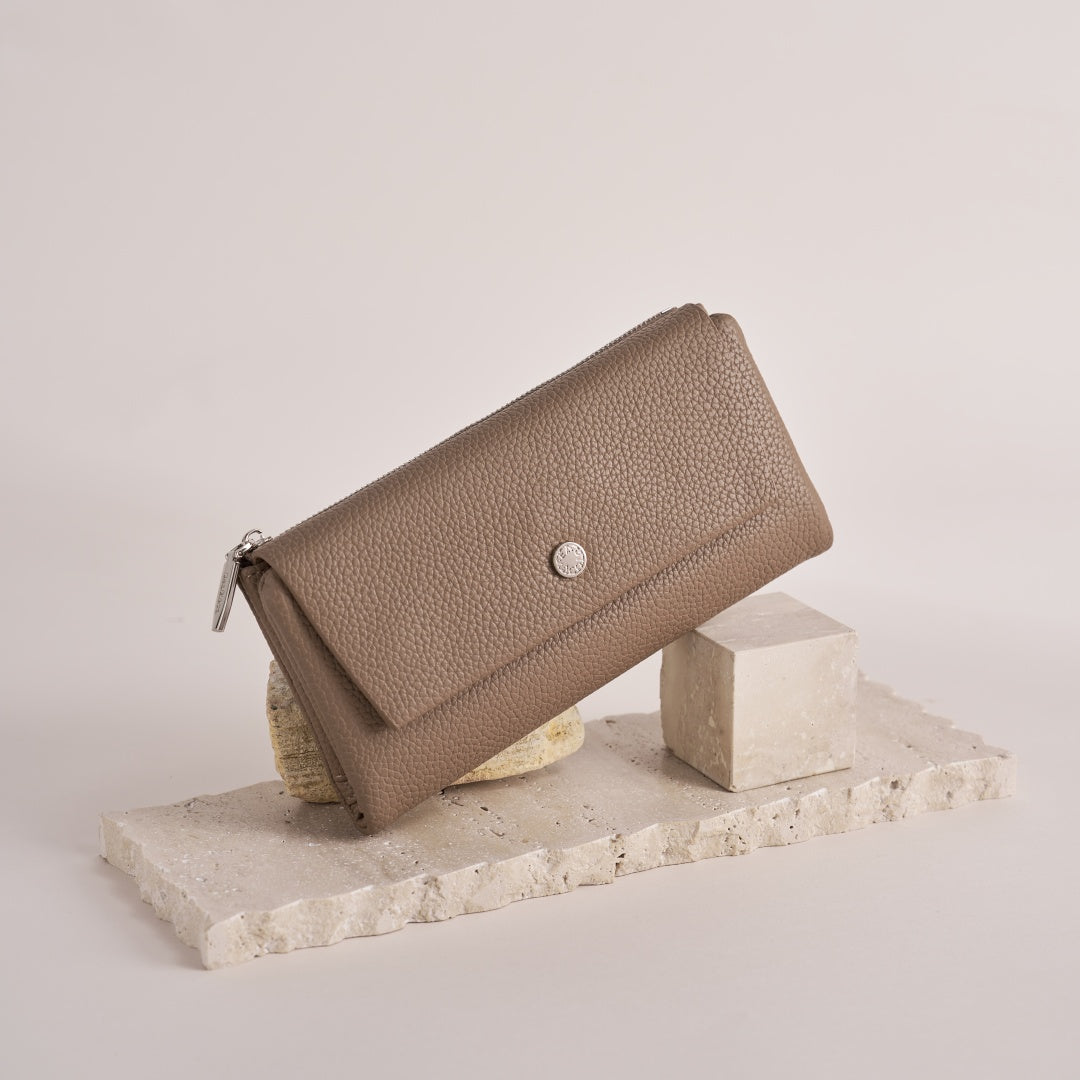 Slim Long Wallet Stylish Press Stud Design for Women | SeaGloca - view 4