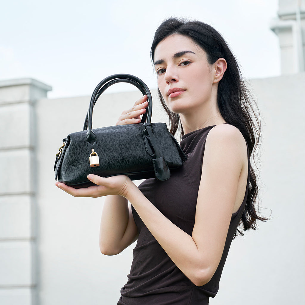 Fashionable Boston Dual Zipper Crossbody Bag for Women | SeaGloca - view 4