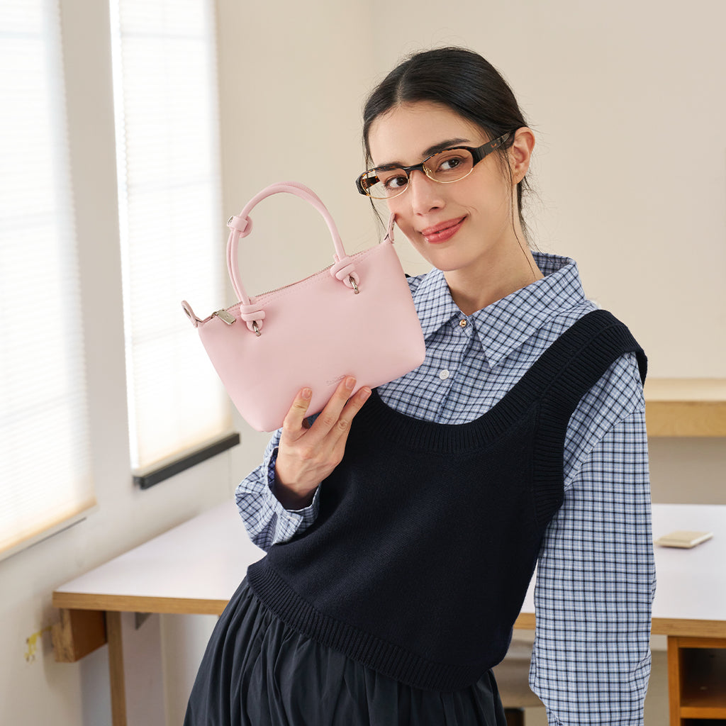Chic Soft Leather Crossbody Bag Minimalist for Women | SeaGloca - view 6