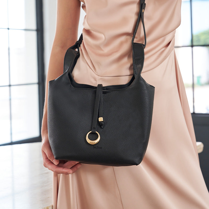 Textured Bucket Bag Magnetic Closure Hand Carry for Women | SeaGloca - view 6
