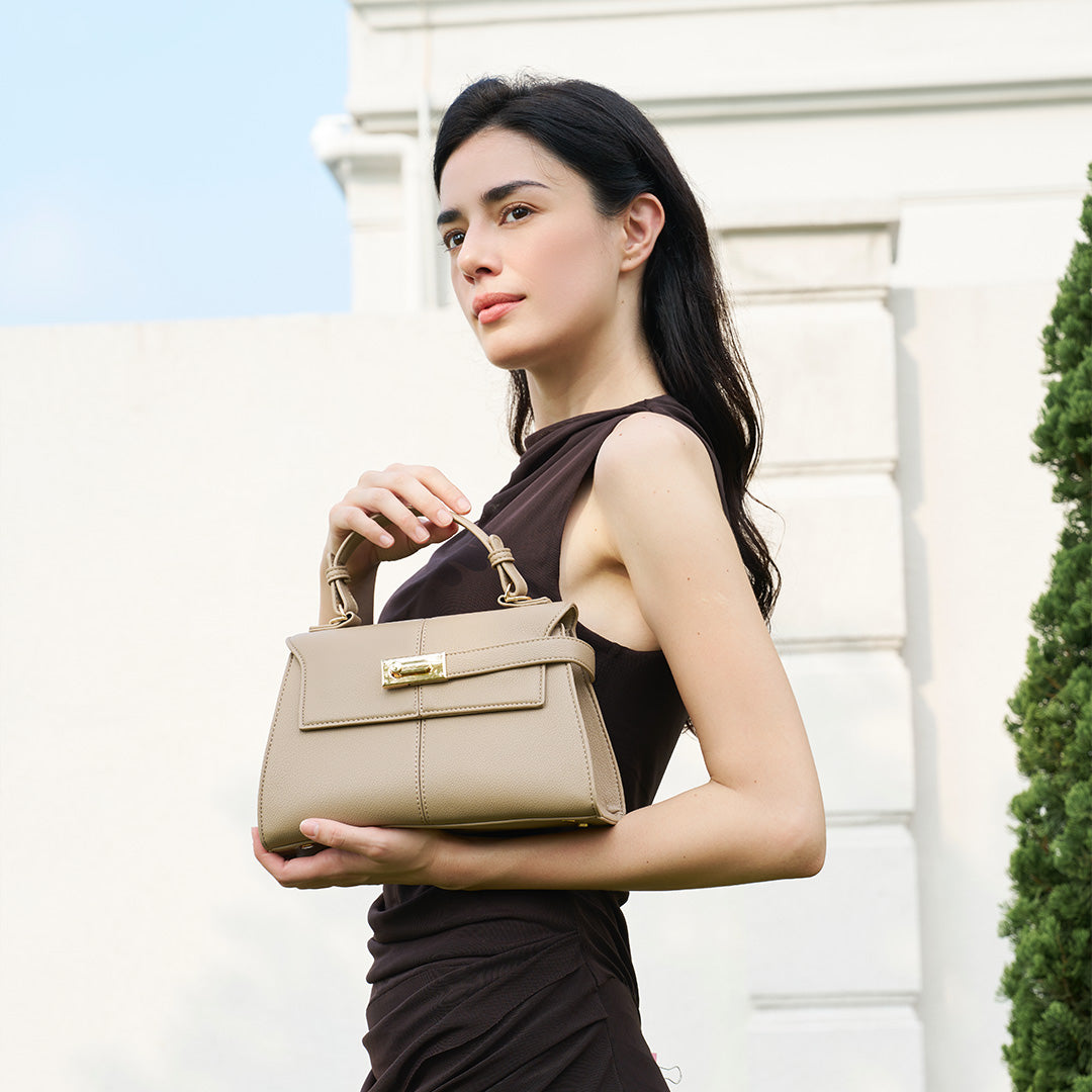 Classic Textured Handheld Crossbody Bag with for Women | SeaGloca - view 5