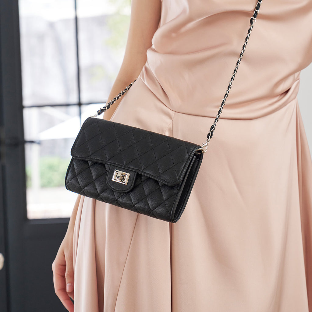 Rhombus Pattern Turn Lock Detachable Chain for Women | SeaGloca - view 5